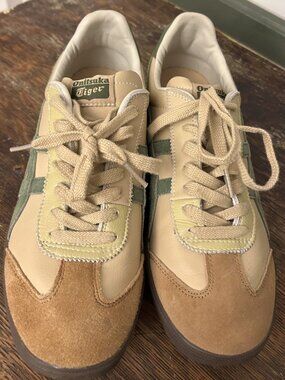 Onitsuka Tiger Tokuten Beige and Green UK 7 / EU 41.5 / US 8 retro sneaker shoe